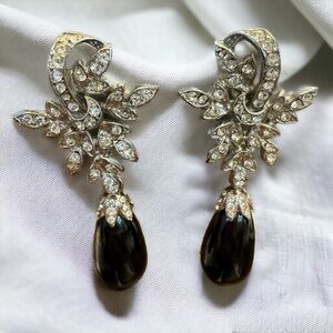 Stunning Todd Anthony Vintage Rhinestone Faux Onyx Clip On Earrings Silver Tone